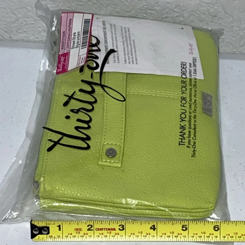 THIRTY-ONE Jewell Street Style Handbag Citrus Lime Green Pebbled Crossbody Purse
